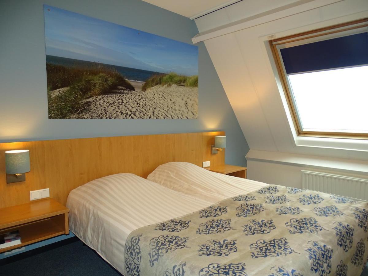 Hotel Cafe Restaurant "De Kroon" Wissenkerke Kültér fotó