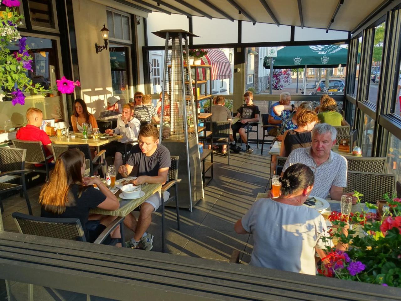 Hotel Cafe Restaurant "De Kroon" Wissenkerke Kültér fotó